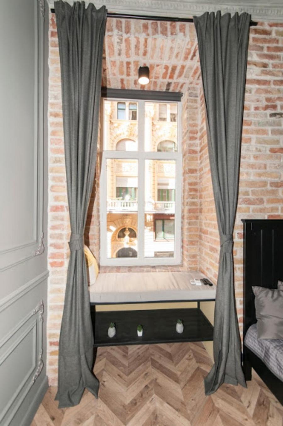 Apartment Geometric Luxury In The Center With 3br