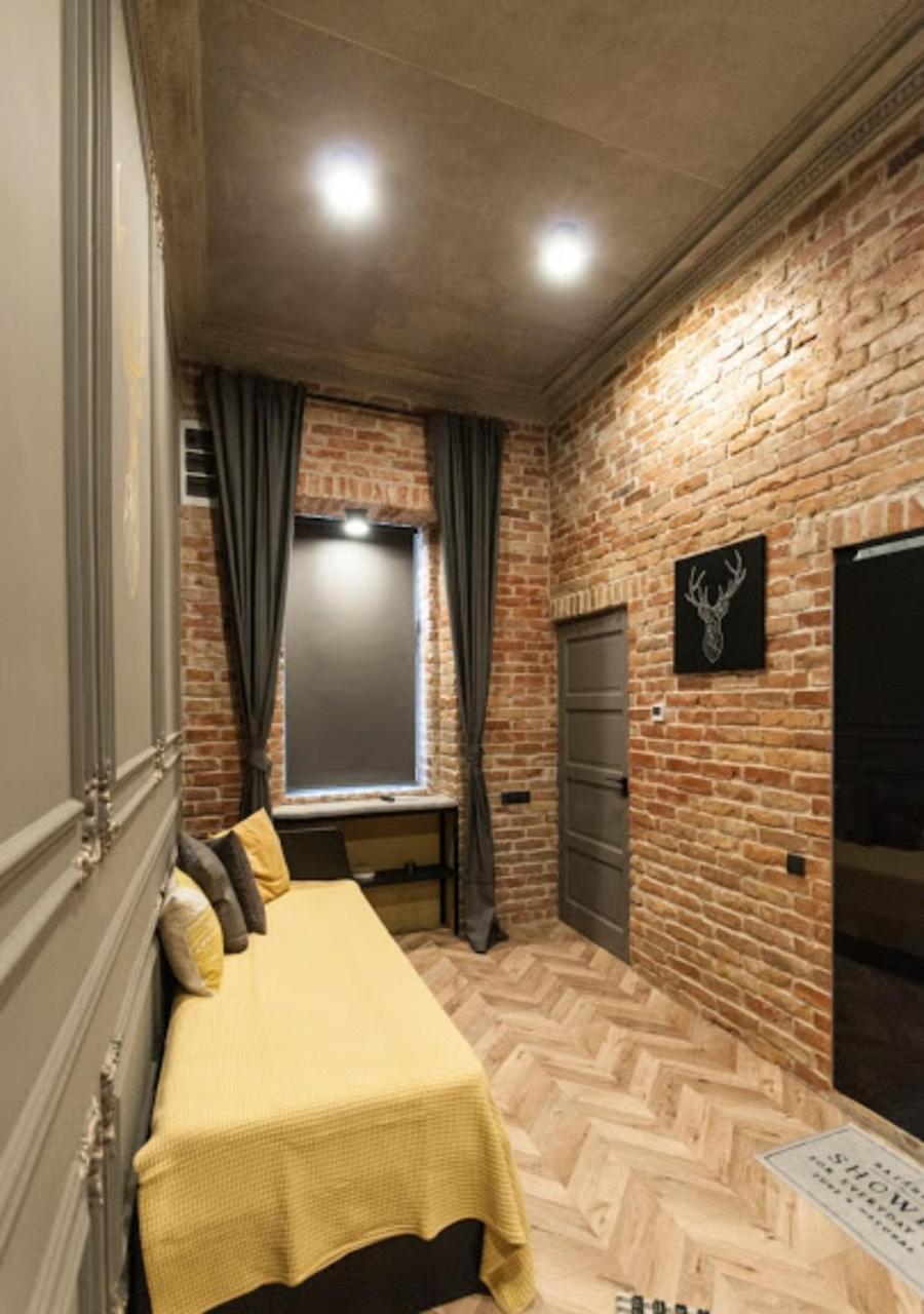 Geometric Luxury In The Center With 3br Apartment