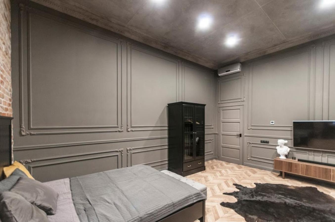 Geometric Luxury In The Center With 3br Apartment *