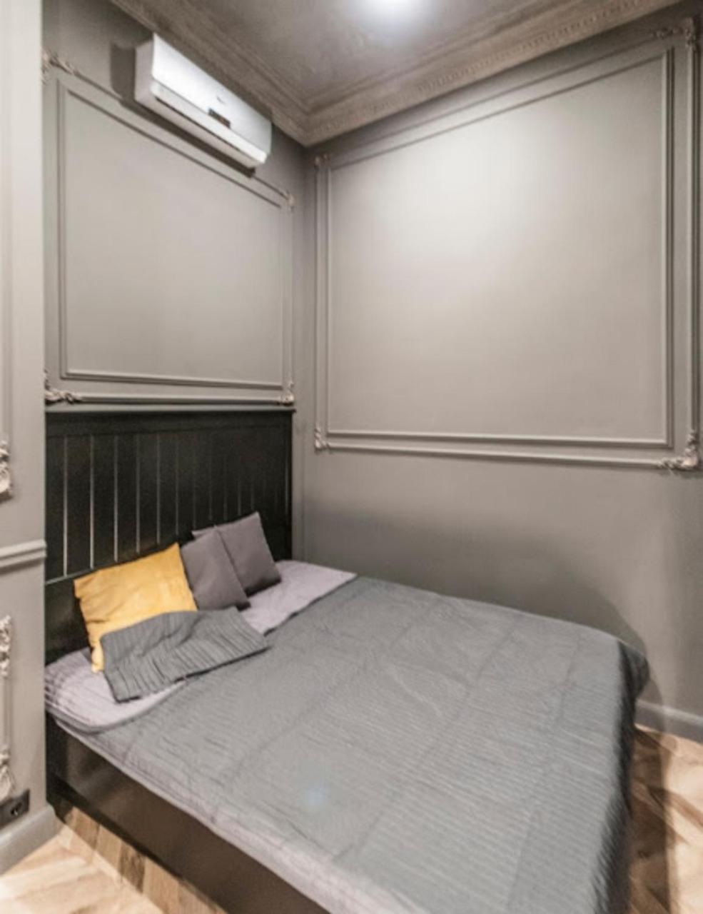 Geometric Luxury In The Center With 3br Apartment Budapest